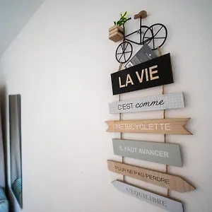  Appartement Tout Equipe A Juste Cote Du Tramway